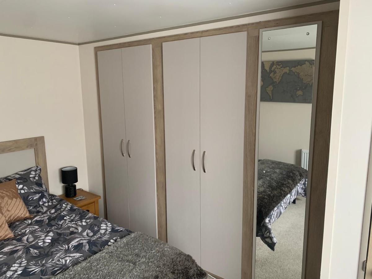 The Palm - Large Static Caravan Near Margate, Kent Hotell Birchington-on-Sea Eksteriør bilde